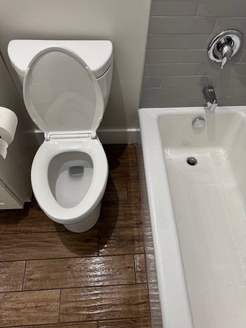 bathroom-cleaning-northern-ky-ccs